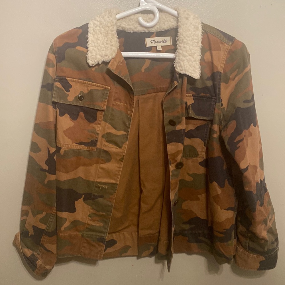 Camo jacket green